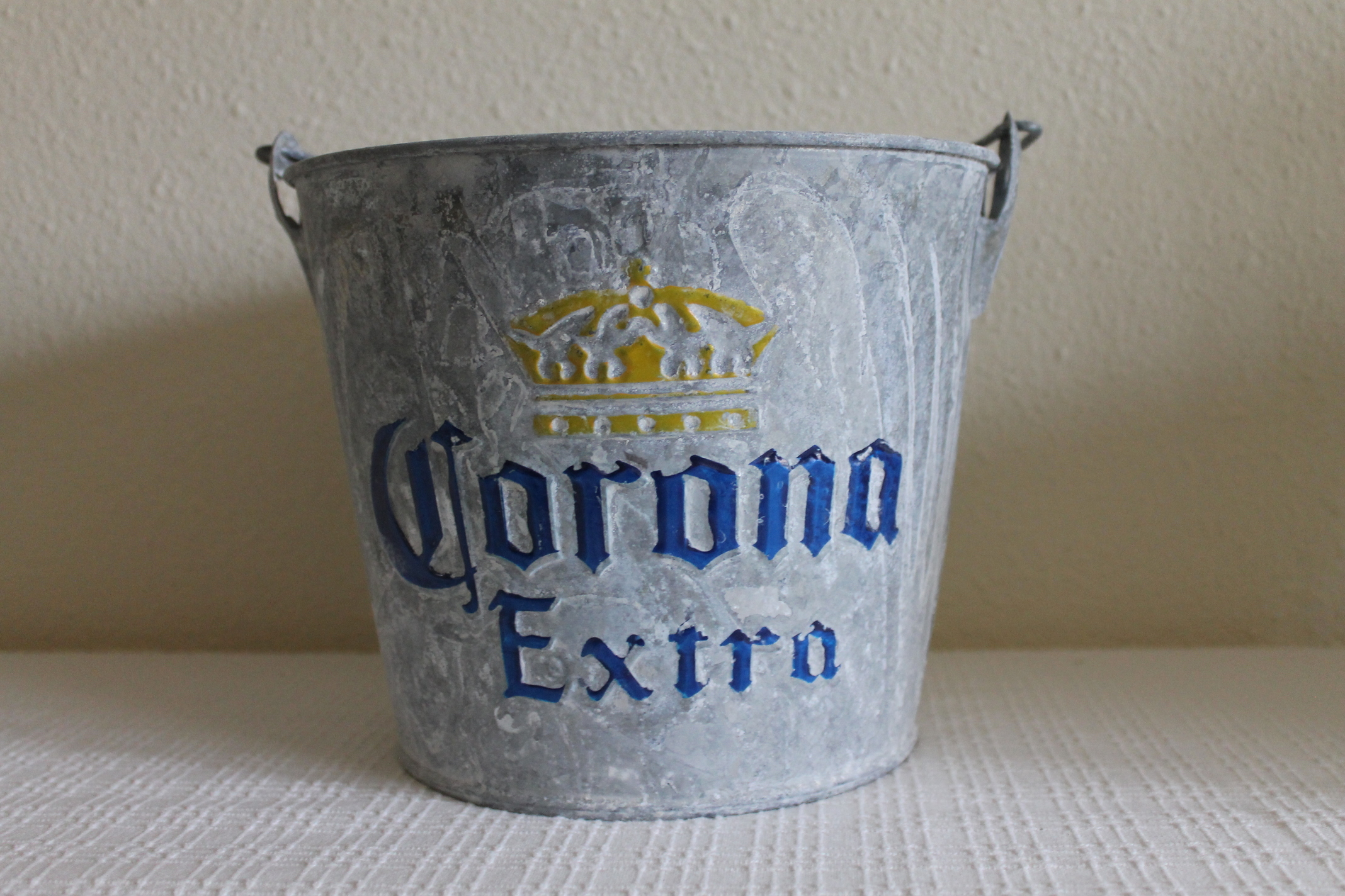 Set van 2 Corona Bier – Vintageverzamelaar.nl